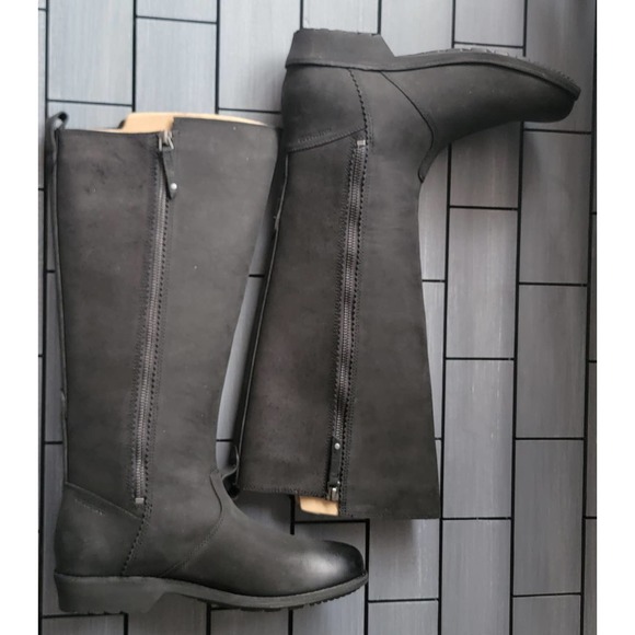 Women's Teva Ellery Tall Waterproof Boot (size 5.5) - Picture 2 of 6